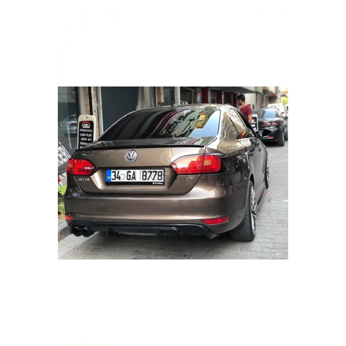 Volkswagen Jetta Makyajsız R Difüzör (PLASTİK)