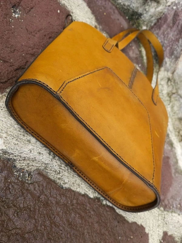 Deri CNT901 Canta Sablonu (PARCALI)