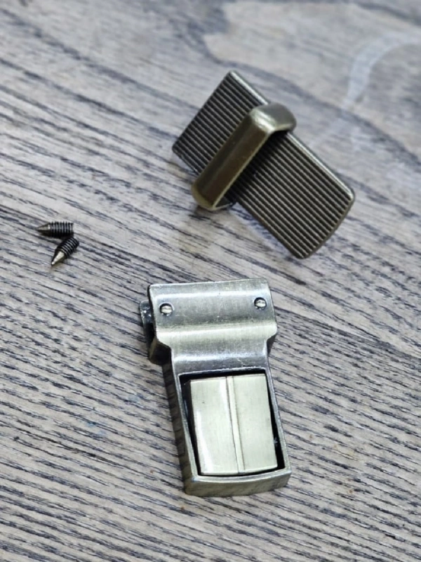 Fırçalı Antik Çanta Kilit İki Nokta Vidalı