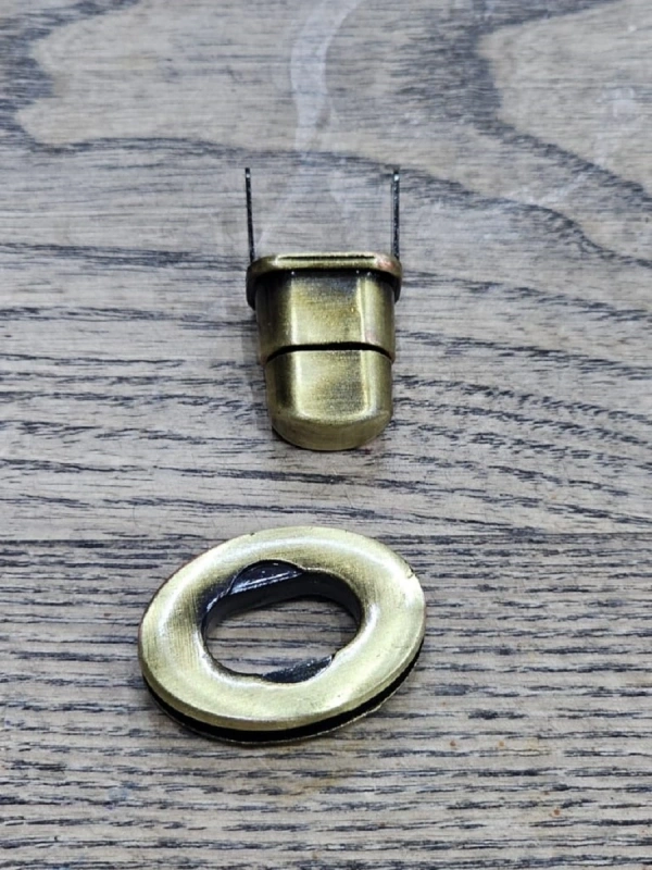 Fırçalı Antik Çanta Kilit Küçük Yuvarlak