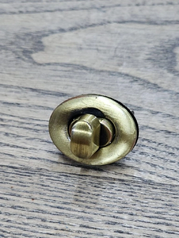 Fırçalı Antik Çanta Kilit Küçük Yuvarlak