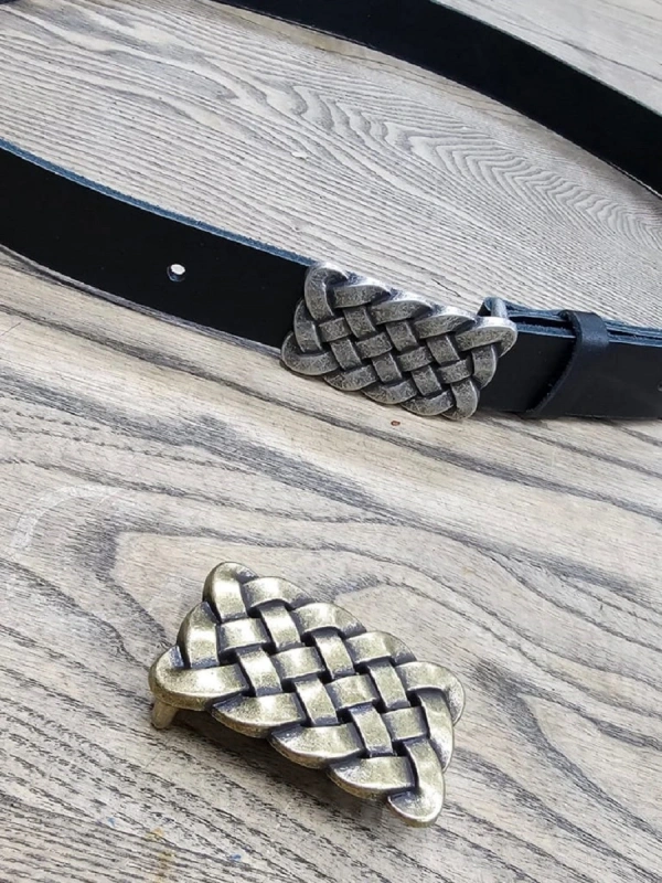 Kemer Tokası Örgü Model