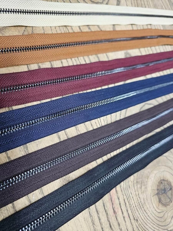 Fermuar Metal Diş Çift Taraflı Tip 5 Antrasit