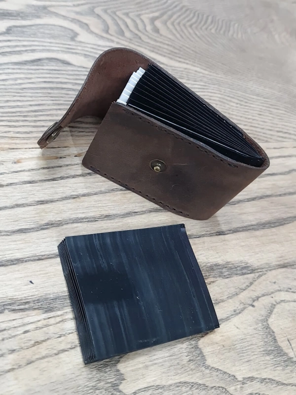 Akordiyon Dikey Plastik Kartlık İçi (PVC)