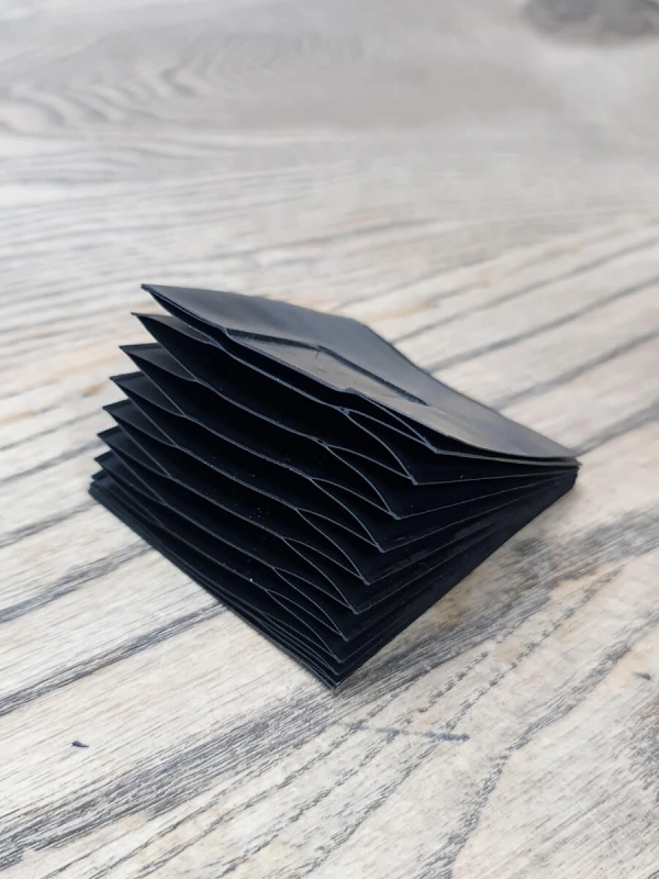 Akordiyon Dikey Plastik Kartlık İçi (PVC)