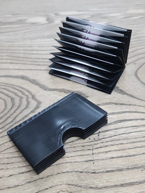 Akordiyon Yatay Plastik Kartlık İçi (PVC)