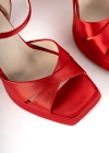 Dalon Saten Retro Topuklu Ayakkabı 11 Cm Kırmızı