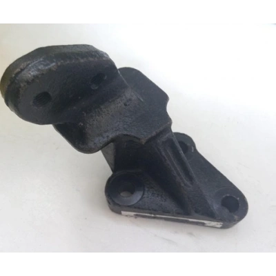 Geely CK Echo Motor Montaj Takozu Sağ Demir