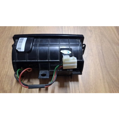 Geely Emgrand Küllük Orjınal ( Çıkma )