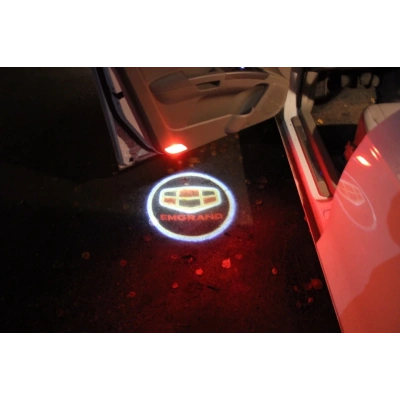 GEELY EMGRAND KAPI ALTI LOGO