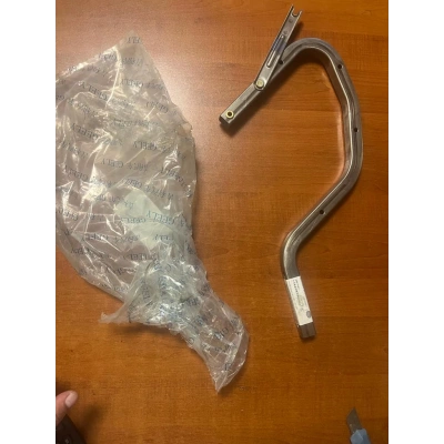 GEELY FC ARKA BAGAJ MENTEŞESİ SAĞ SOL UYUMLU ORJİNAL ÜRÜN