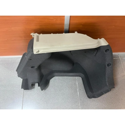 GEELY EMGRAND HB ARKA SAĞ BAGAJ HALISI ORJİNAL ÜRÜN