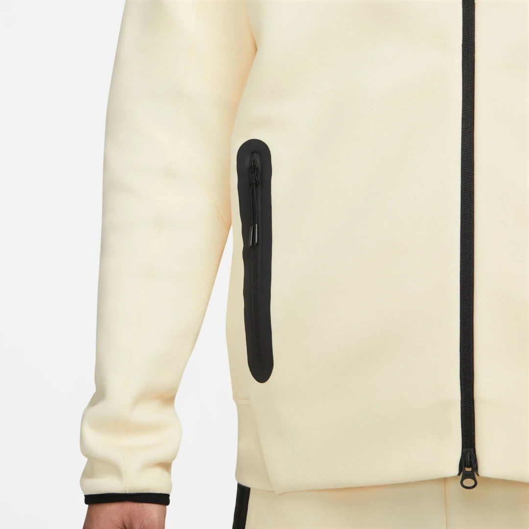 Sportswear Tech Fleece Windrunner Eşofman Üstü Coconut