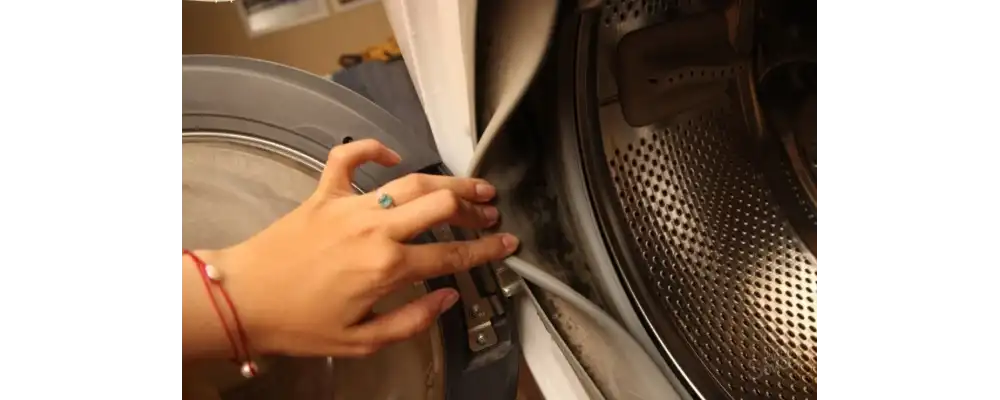 Çamaşır Makinesi Nasıl Temizlenir?