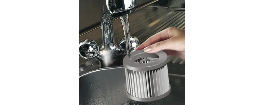 Elektrikli Süpürge Nasıl Temizlenir?