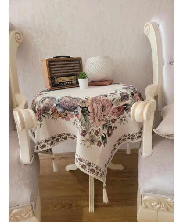 GOBLEN ŞÖNİLLİ SEHPA ÖRTÜSÜ