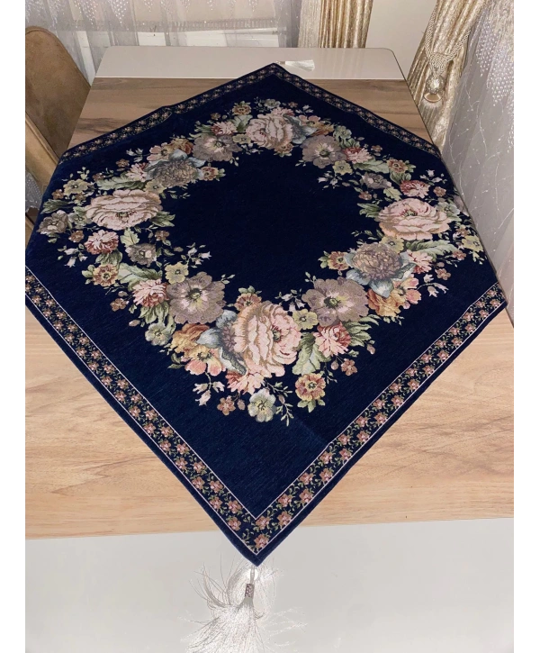 GOBLEN ŞÖNİLLİ SEHPA ÖRTÜSÜ LACİVERT