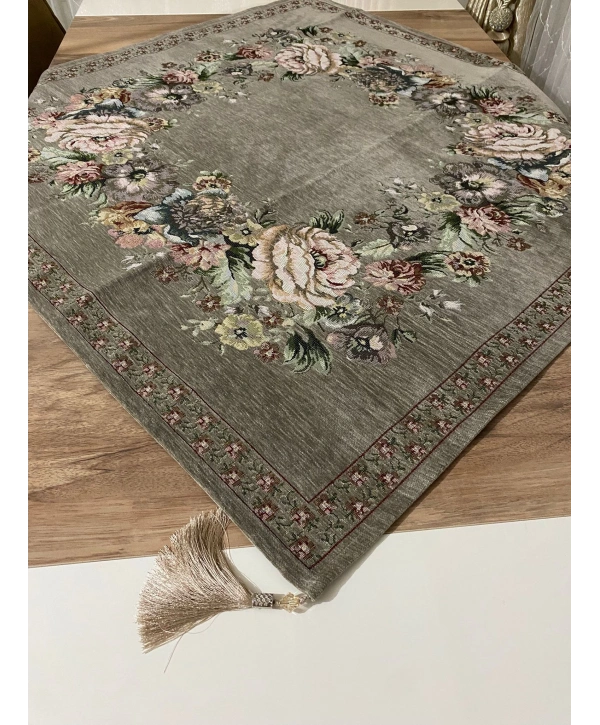 GOBLEN ŞÖNİLLİ SEHPA ÖRTÜSÜ BEJ