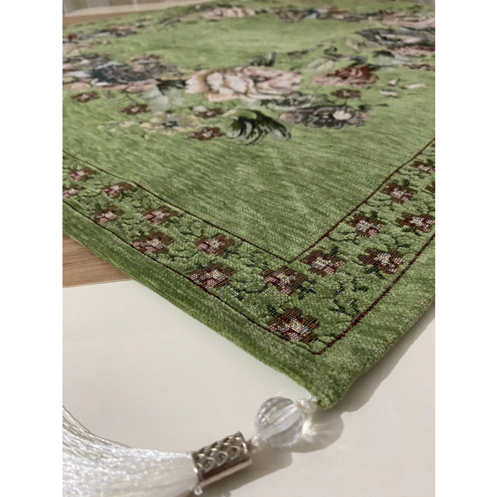 GOBLEN ŞÖNİLLİ 95x95 SEHPA ÖRTÜSÜ YEŞİL