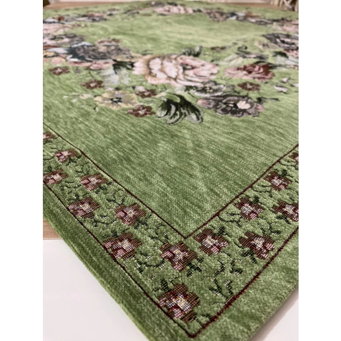 GOBLEN ŞÖNİLLİ 95x95 SEHPA ÖRTÜSÜ YEŞİL