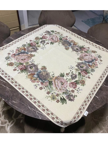 GOBLEN ŞÖNİLLİ SEHPA ÖRTÜSÜ KREM