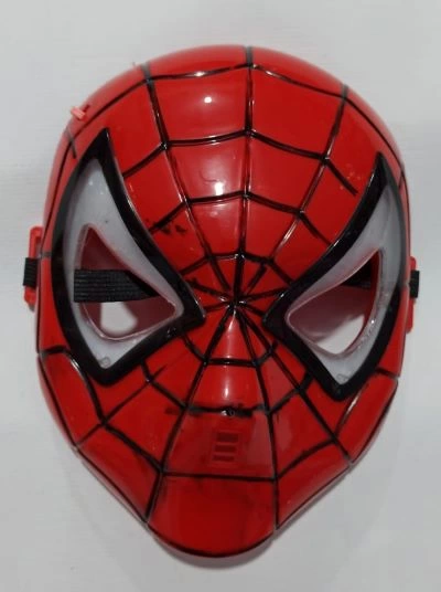 ISIKLI SPIDERMAN MASKE