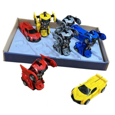 8 LI FERRARI ROBOT OLAN ARABA