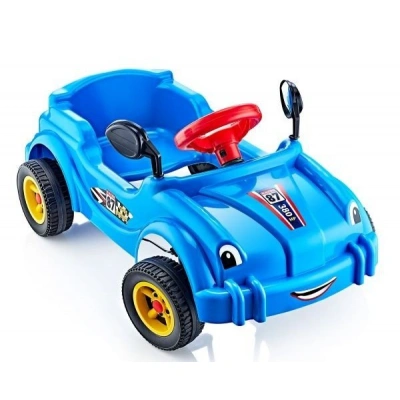 سيارة دواسة