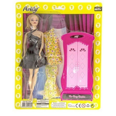 ANLILY CARD. BABY WITH CABINET