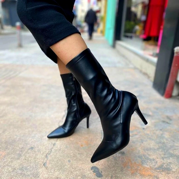 Siyah Deri Streç Bootie
