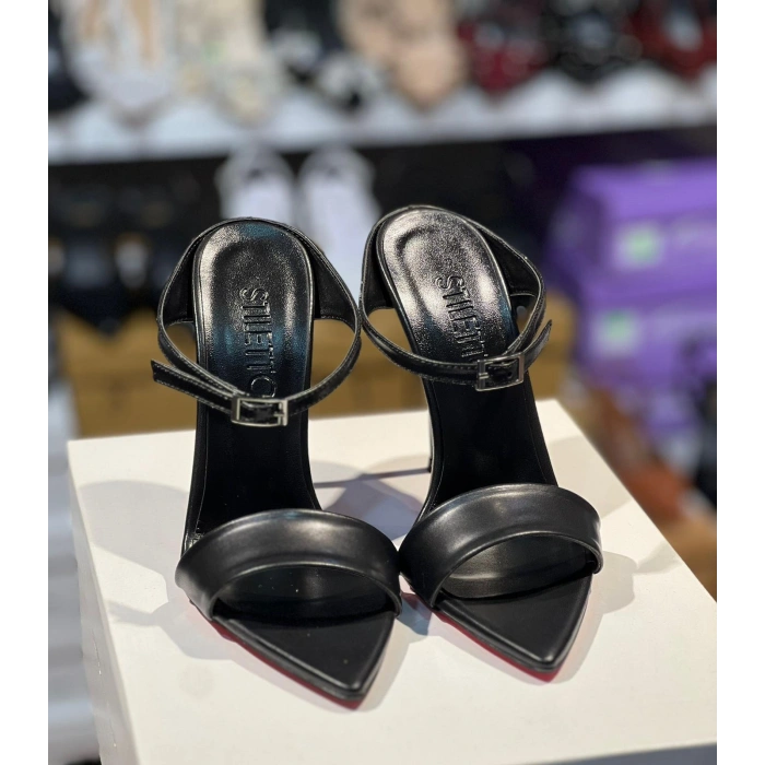 Siyah Deri Tasarım Topuklu Terlik