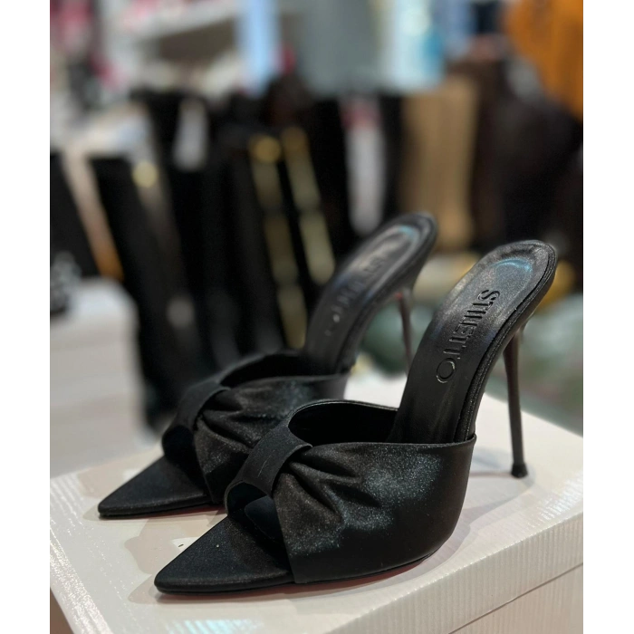 Siyah Saten Tasarım  Topuklu  Terlik
