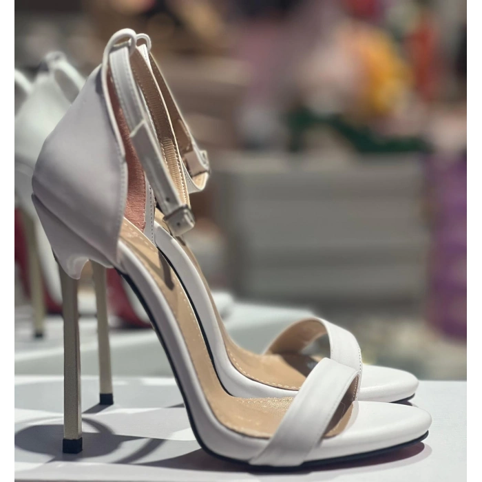 Beyaz Deri Casadie Topuklu