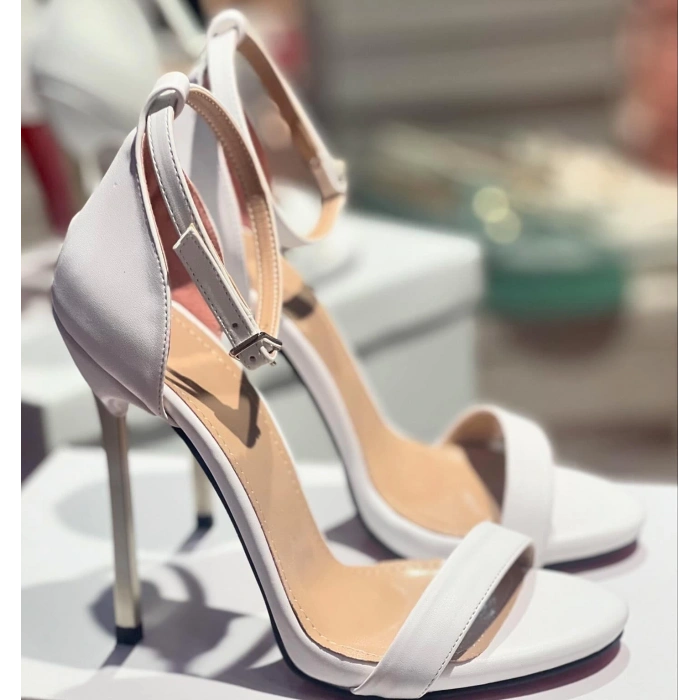 Beyaz Deri Casadie Topuklu