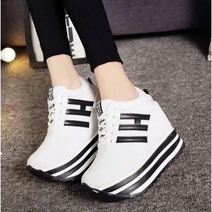 Beyaz Deri Dolgu Sneakers