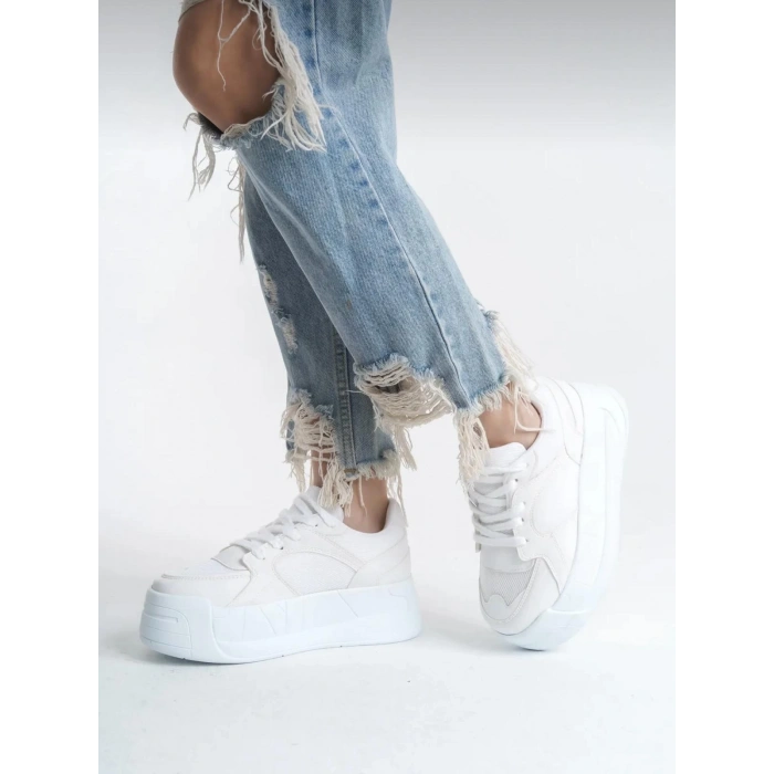 Beyaz Kalın Taban Sneakers