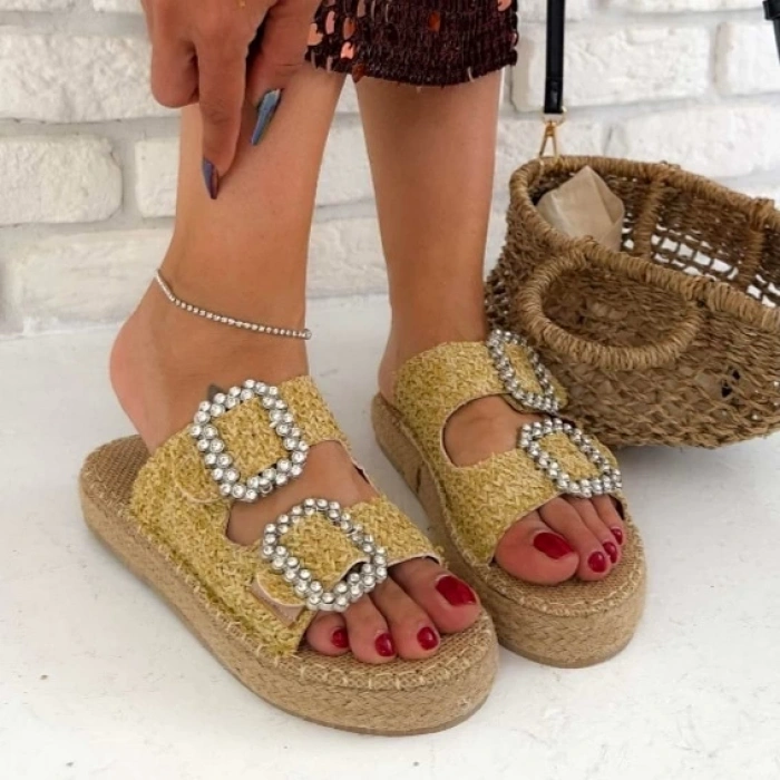 Hasır Taş Tokalı Terlik