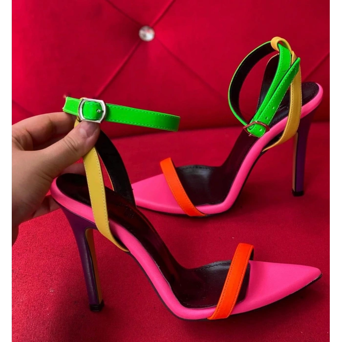 Neon Pembe Renkli Bağlı Topuklu