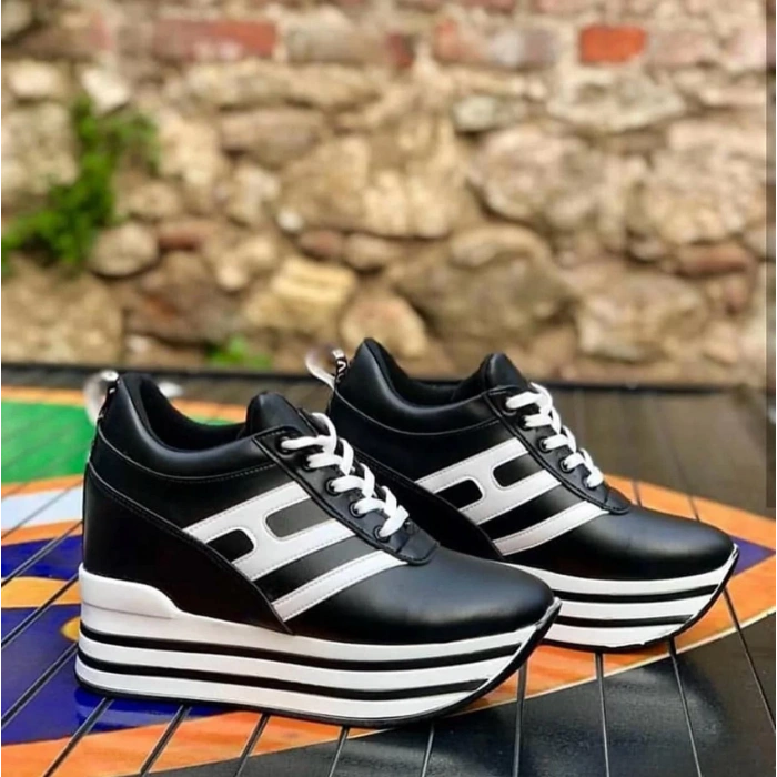 Siyah Deri Dolgu Topuk Sneakers