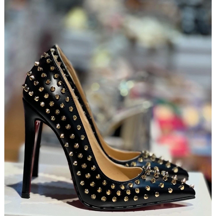 Siyah Deri Gold Troklu Stiletto
