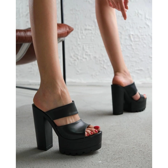 Siyah Deri Kalın Topuk Platform Terlik