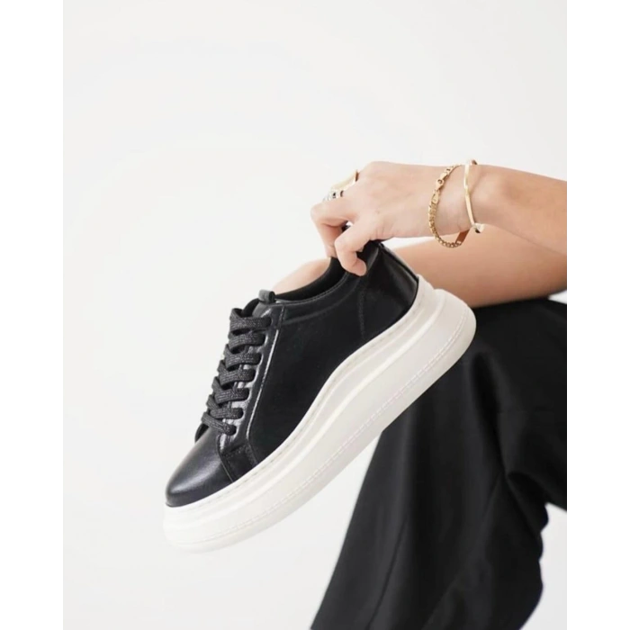 Siyah Deri Sneakers