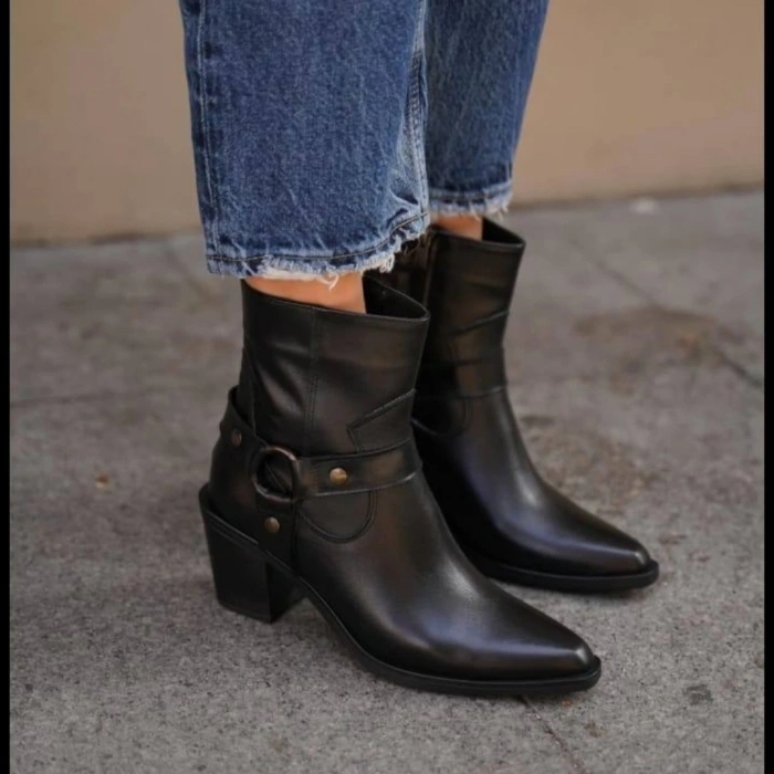 Siyah Hakiki Deri İçten Fermuarlı Bot