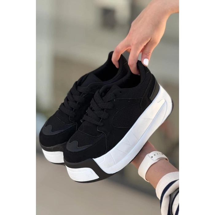 Siyah Kalın Taban Sneakers