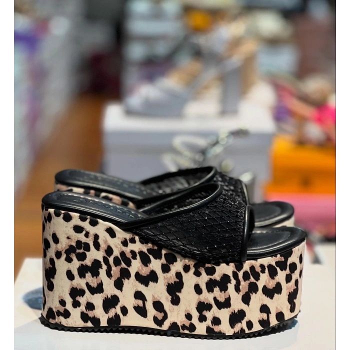 Siyah Tül Taşlı Leopar Dolgu