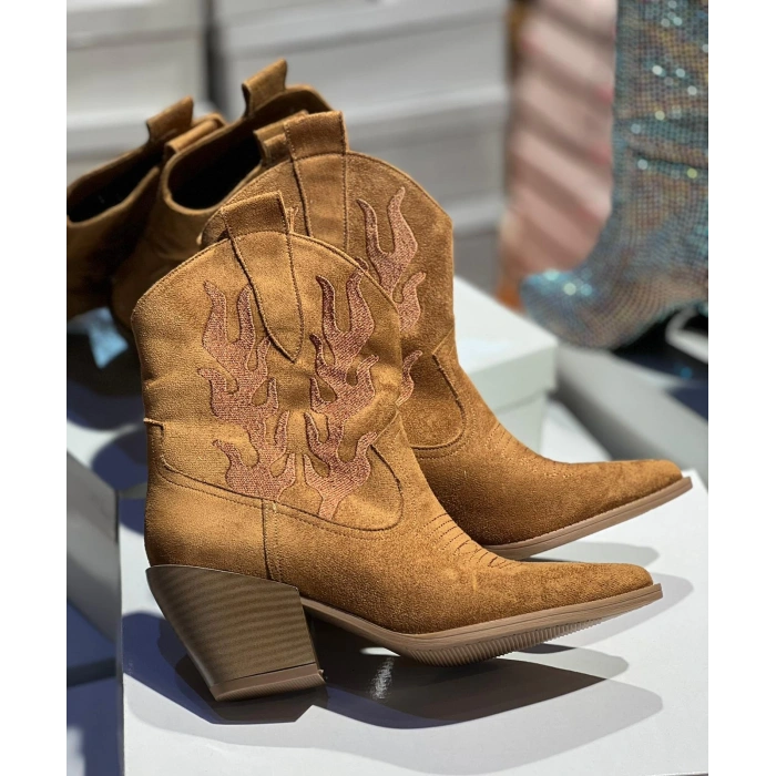 Taba Süet İşlemeli Western