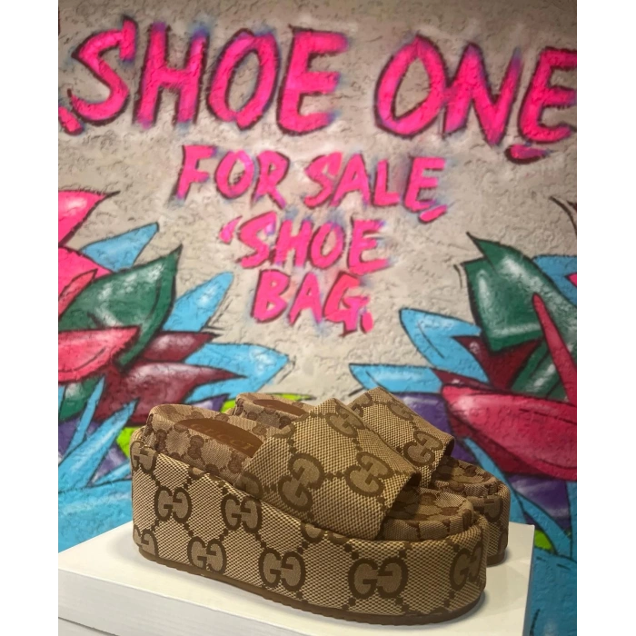 Yeni Sezon Dolgu Topuk Terlik