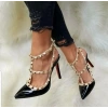 Siyah Rugan Troklu Stiletto