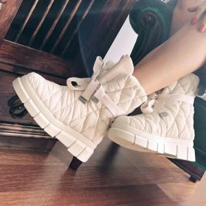 Bej Kapitone Paraşüt Kumaş