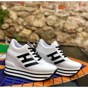 Beyaz Deri Dolgu Sneakers